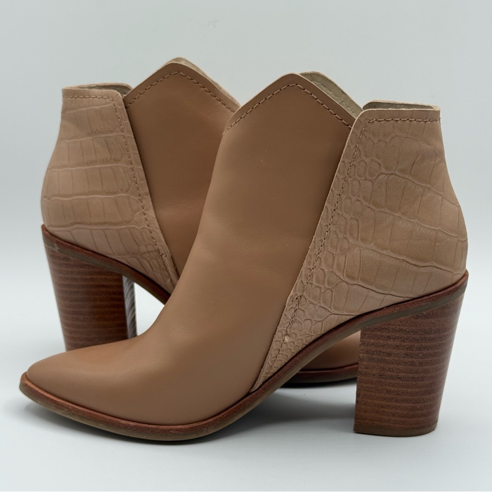 DOLCE VITA Rozane Snakeskin-Embossed Leather Pointy Toes Slip On Booties SZ 6.5 - Picture 9 of 16
